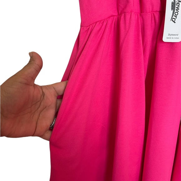 Styleworld V Neck Spaghetti Strap Dress - Picture 5 of 7